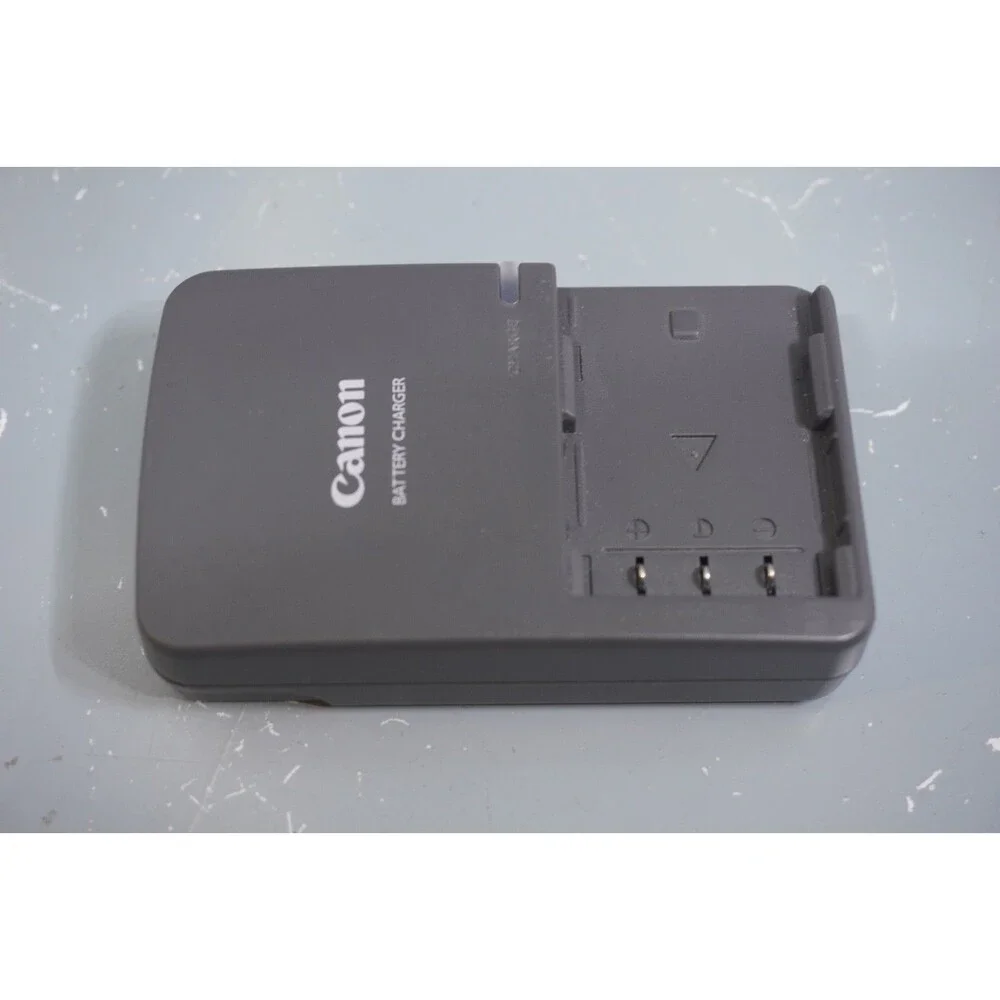 Genuine Canon CB-2LW Battery Charger for NB-2L & NB-2LH Batteries - OEM